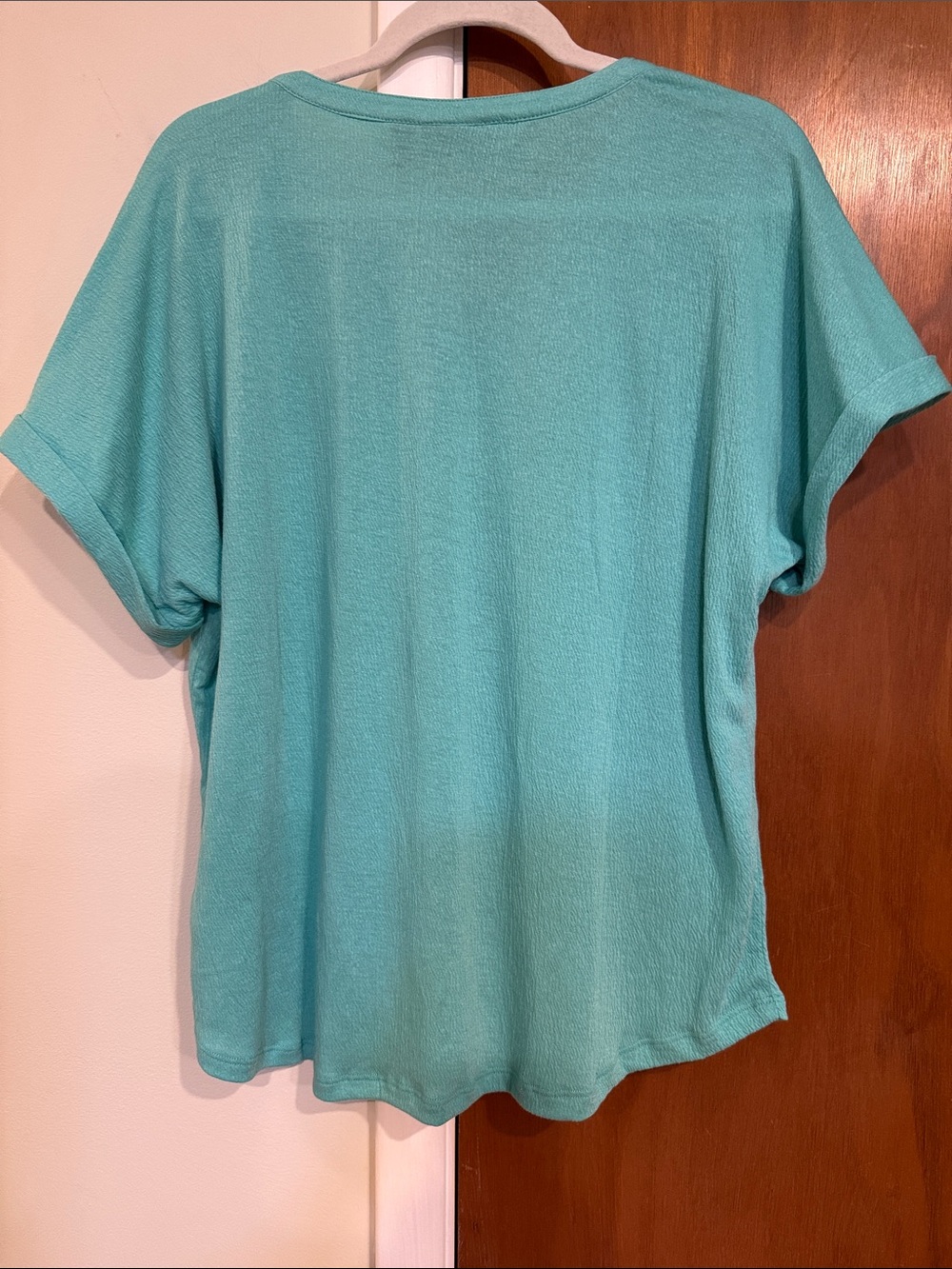D&Co. aqua split-neck short sleeve blouse - Picture 4 of 6